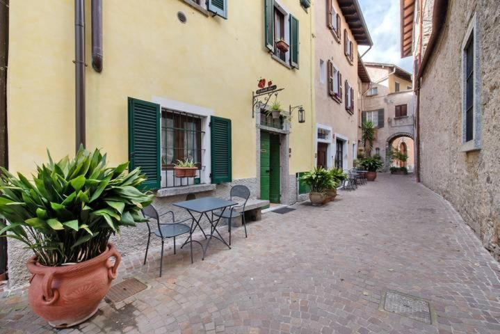 Le Coccinelle Home Mandello del Lario Exterior foto
